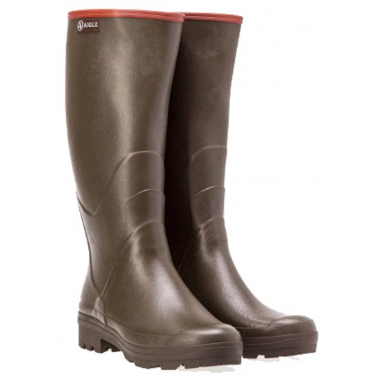 Bottes de chasse-Indispensable pour le chasseur, les bottes lui